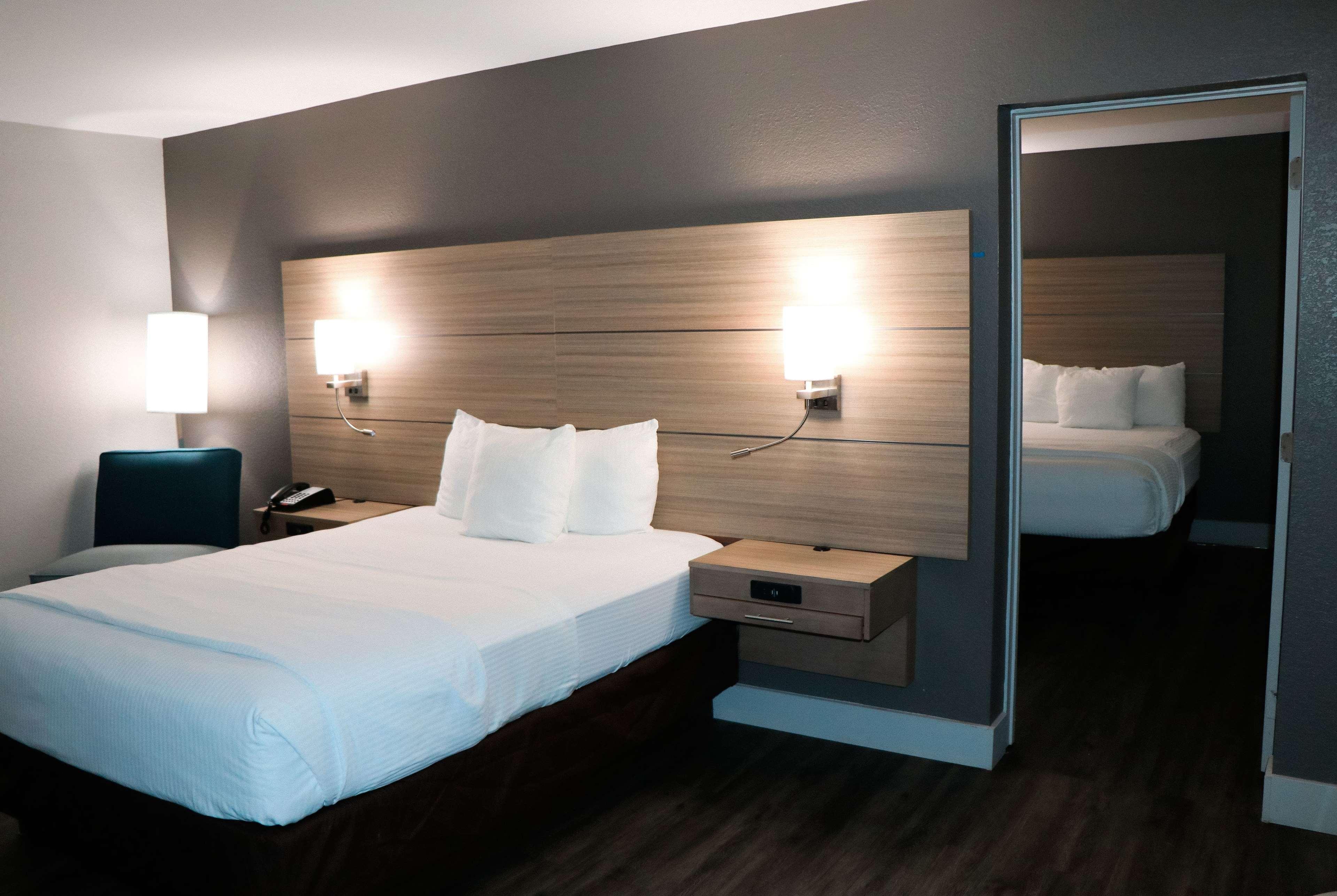 La Quinta By Wyndham Hotel Joplin