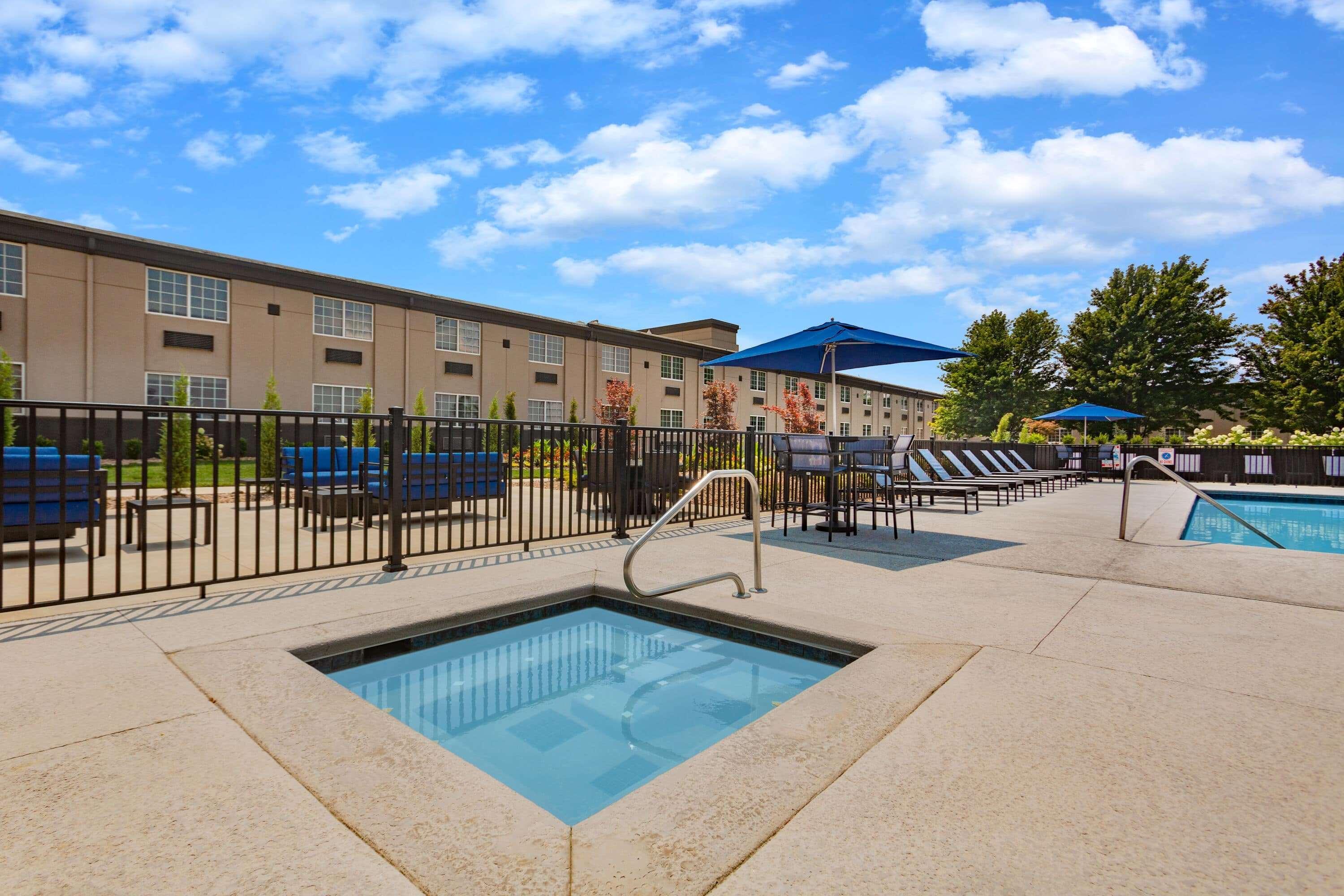 Hotel La Quinta By Wyndham 3*